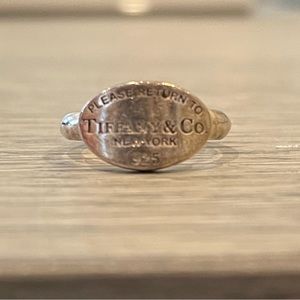 Tiffany ring 💍, size 7!